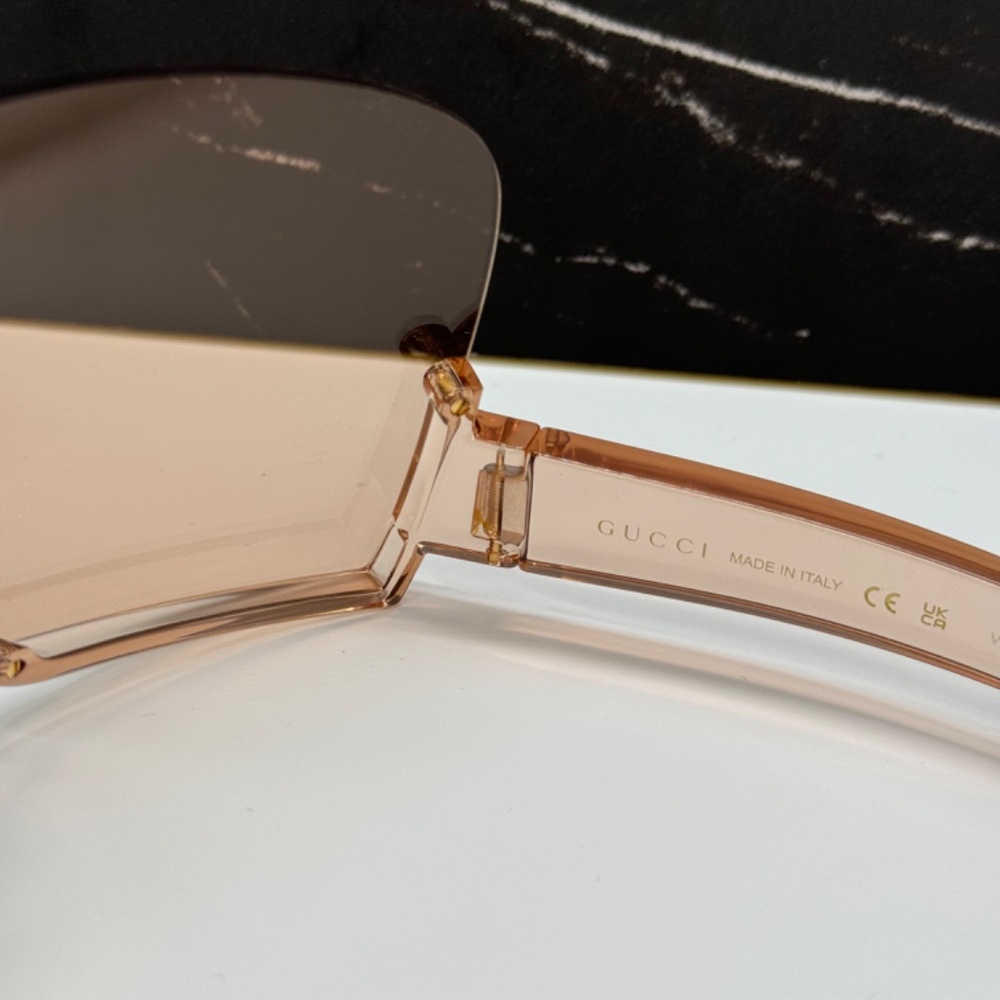 NEW GG1631S 010 GUCCI SUNGLASSES SHIELD CREAM EYEWEAR GUCCI MASK EYEWEAR - Picture 12 of 13